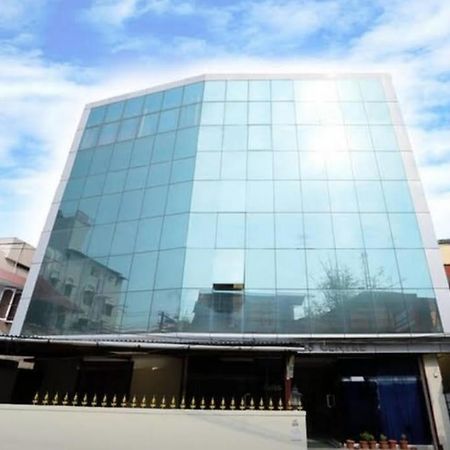 Hotel Gamas Inn Thiruvananthapuram Zewnętrze zdjęcie