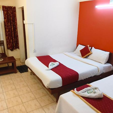 Hotel Gamas Inn Thiruvananthapuram Zewnętrze zdjęcie